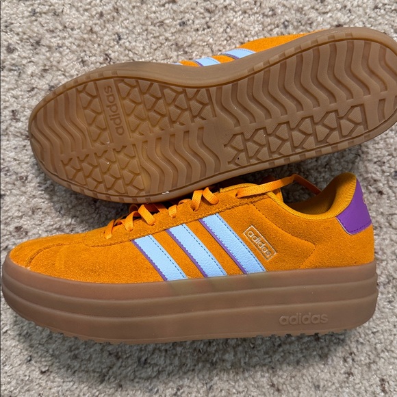 Adidas high top sneakers size 10 orange and purple - Picture 3 of 8